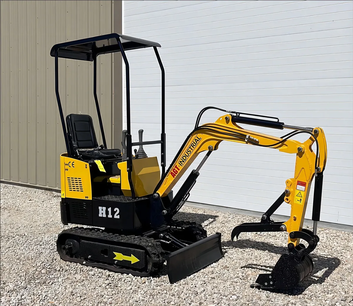 Гусеничный мини-экскаватор KUBOTA U15S для продажи по хорошей цене