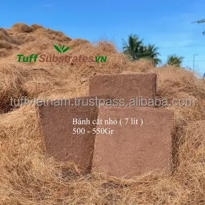 Selling Block Cocopeat Coir Pith For Plants With 550Gr Block High Quality in size 18*18*20cm good expan from Tuff Vietnam Low EC