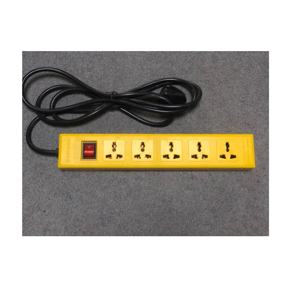 1X4076mm2 RM cable Clip And Led Soldering Wiring Heavy Duty Multi-Plug Wholesale Price Customized Brand Export From Bangladesh