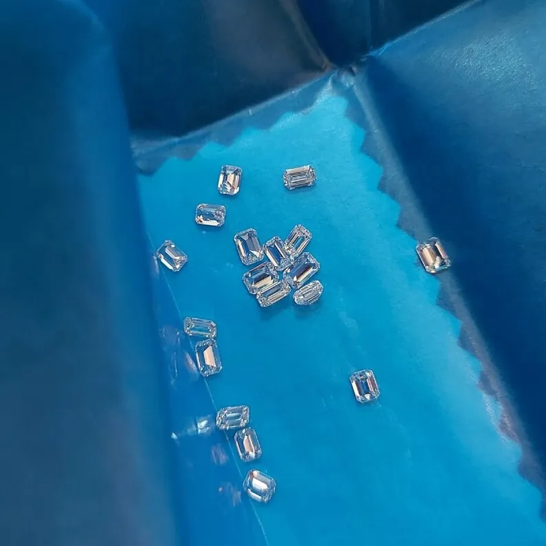 Excellent Emerald Cut Loose Lab Grown Diamonds | TCW ~0.5 Ct Size 5x3 mm | VVS1 Clarity F Color Loose Stone for Sale