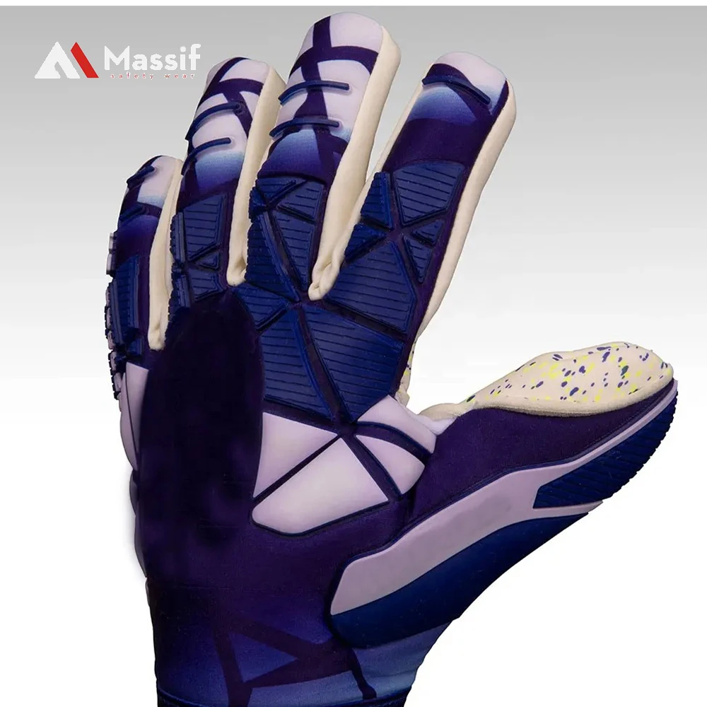 New latex Goalkeeper Gloves Palm Goal Keeper gloves 4mm Giga latex goalkeeper