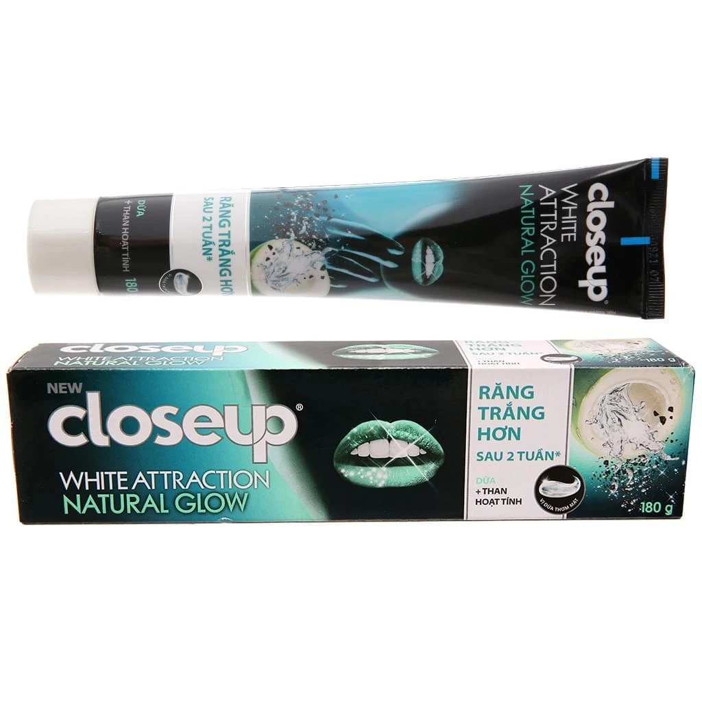 Wholesale CLOSEUP WHITE ATTRACTION GLOW toothpaste 180g with coconut & activated charcoal flavor cool