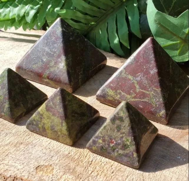 Beautiful Natural Polished Dragon Blood Crystal Pyramid Gemstone Wholesale for Healing Meditation Sale