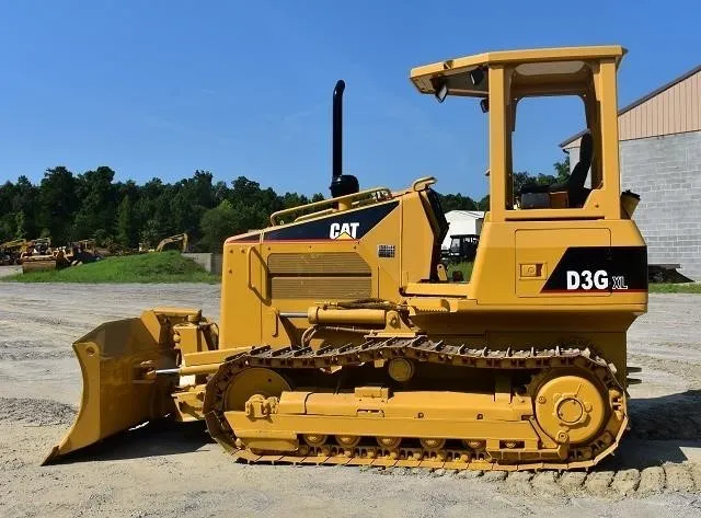 Efficiency CAT D3G XL LGP used bulldozers Mini Dozer Bulldozer 70 HP 8 Ton Caterpillar Mini Crawler Dozer Bulldozers For Sale