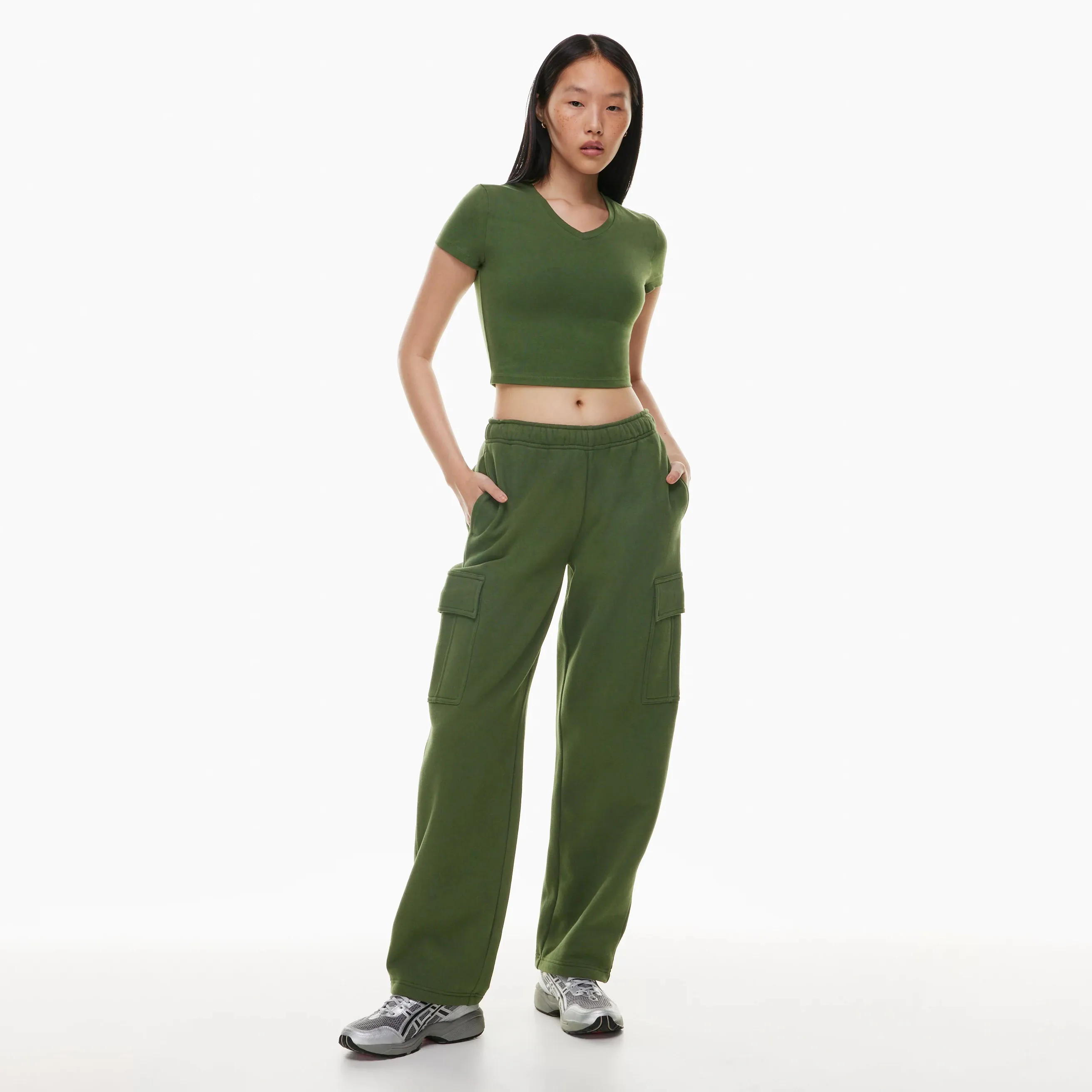 Лидер продаж, популярные 2024, новые хлопковые однотонные брюки-карго с боковыми карманами, оптовая продажа для женщин