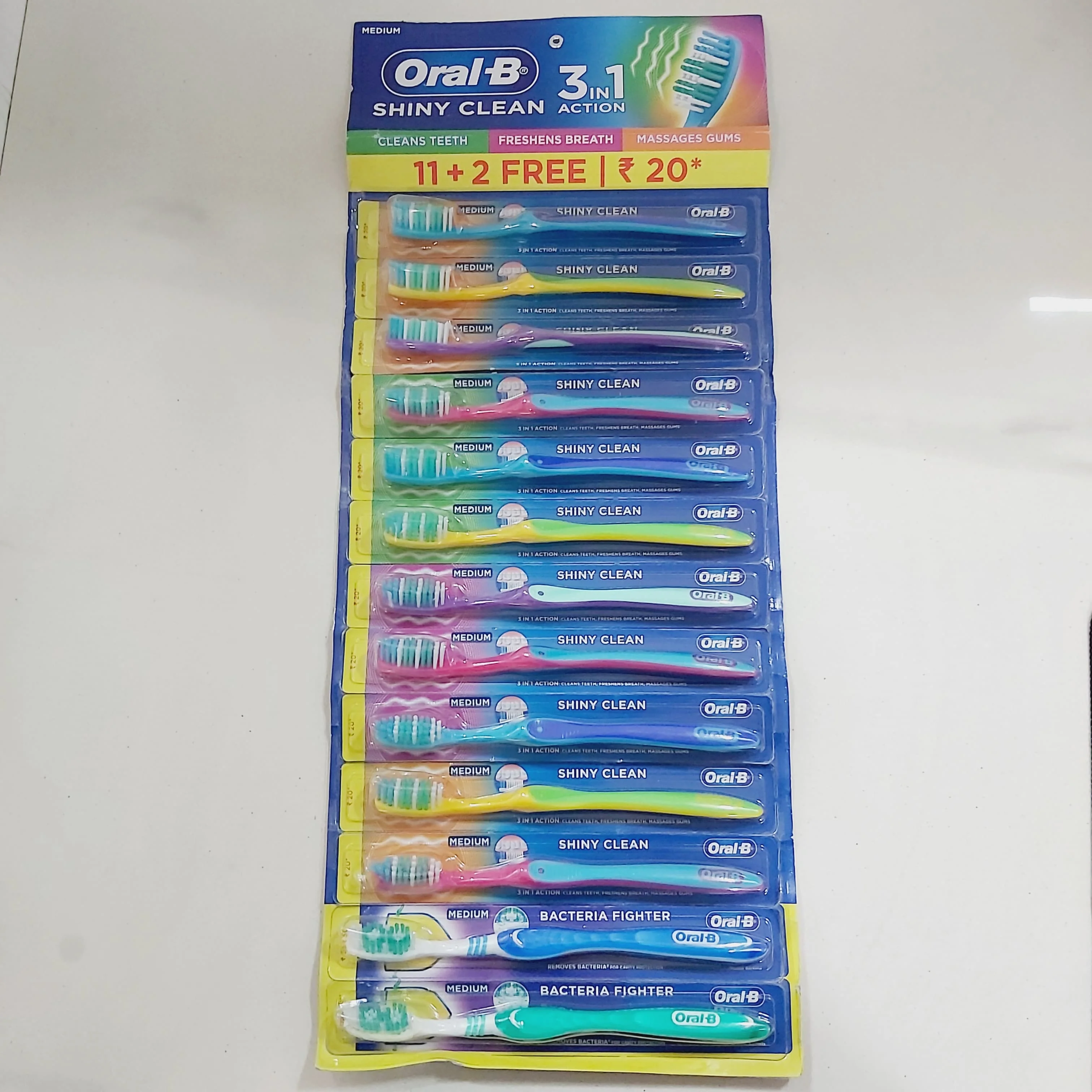 Oral B Shiny Clean Toothbrush 13 N Extra Soft Toothbrush Oral Care For Adults Multicolour With Soft Bristles At Good Price
