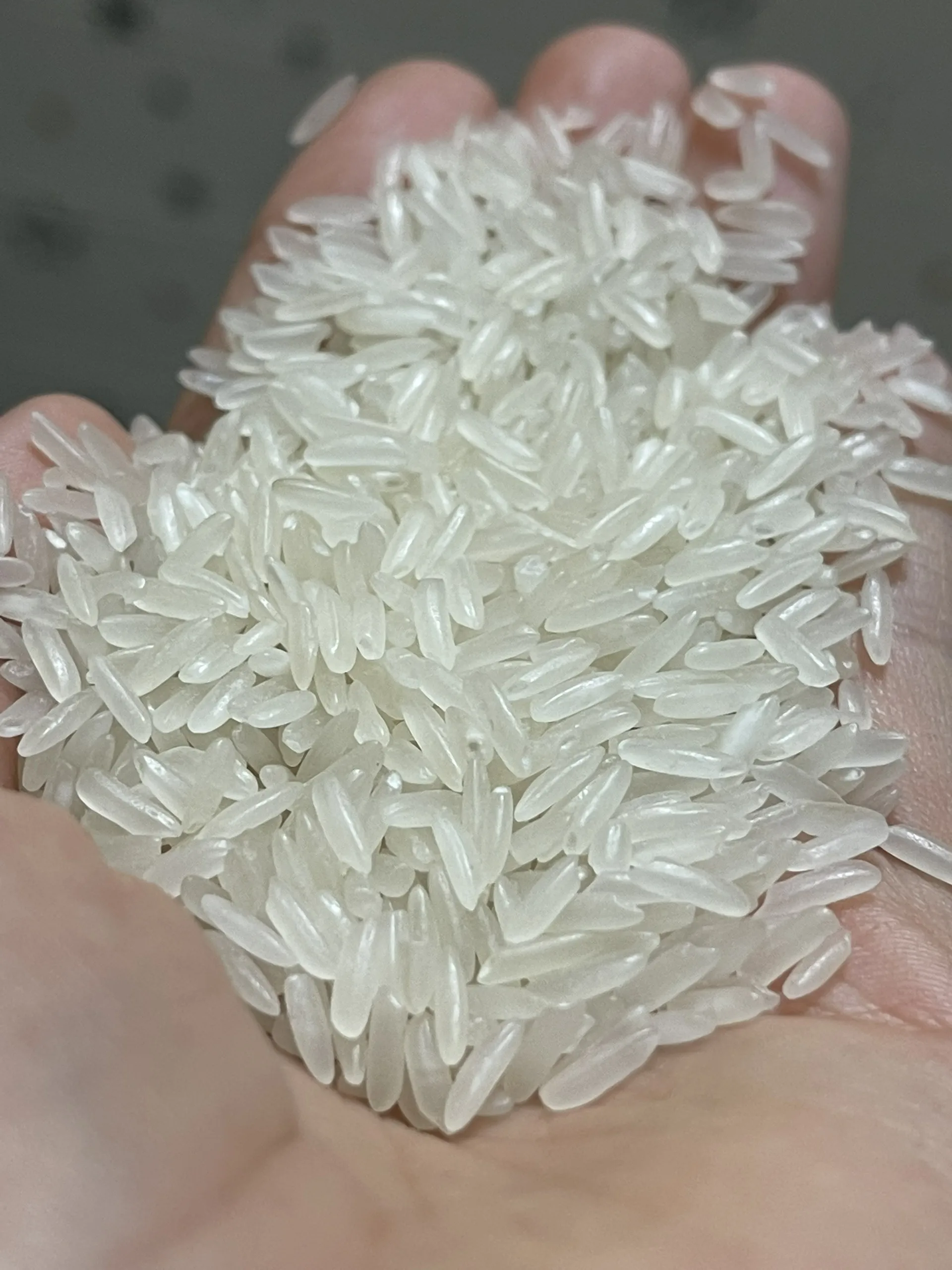 Лучшее качество Урожай 5% сломанный Вьетнам F & B сушеный Стиль 24 месяца срок годности длительный аромат Жасмин ароматный рис от