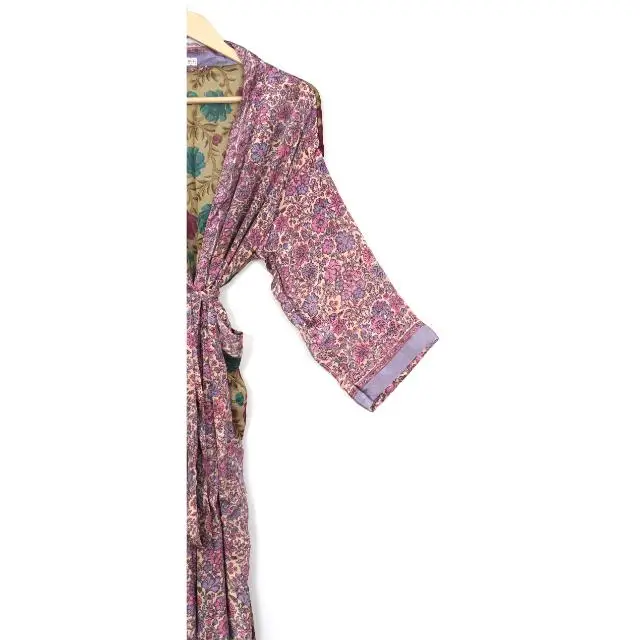 Indian Vintage Silk Recycled Saree Kimono Robe Women Light Weigh Wrap Dress House Wear Coat Indian Vintage Silk Dressing Gown