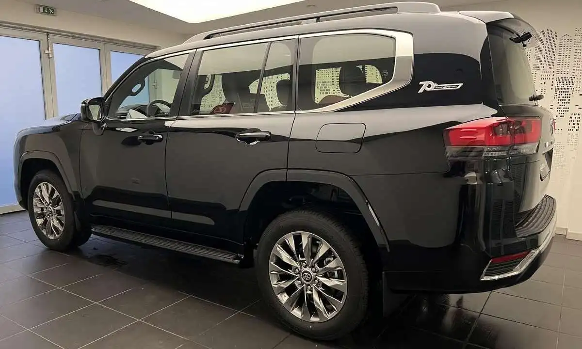 TOYOTA LANDCRUISER PRADO 2022