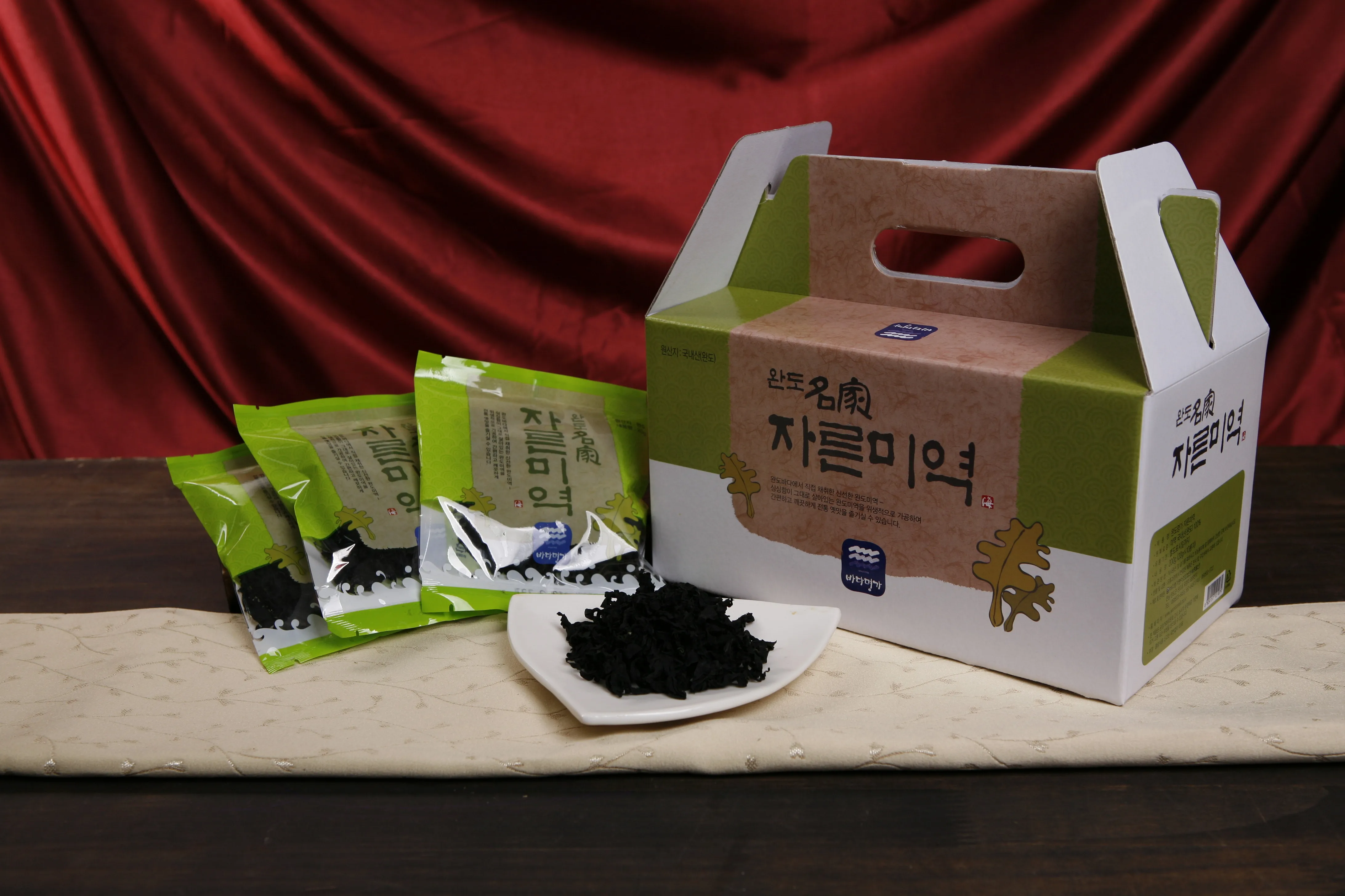 [Bada Myungga] ------ KOTRA Cut Seaweed high quality shrimp prawn cracker packaging crispy made in korea