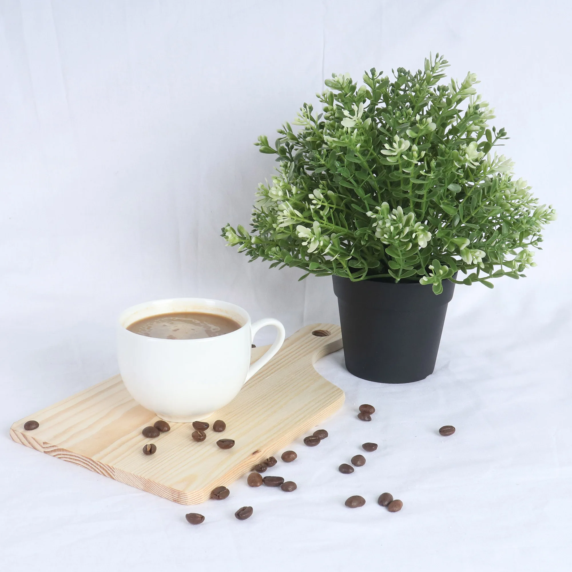 Preferred Malaysia Supplier Caffeinated Aromatic Premium Instant Coffee Powder Mix No Sugar Additives In Box Ready For Export