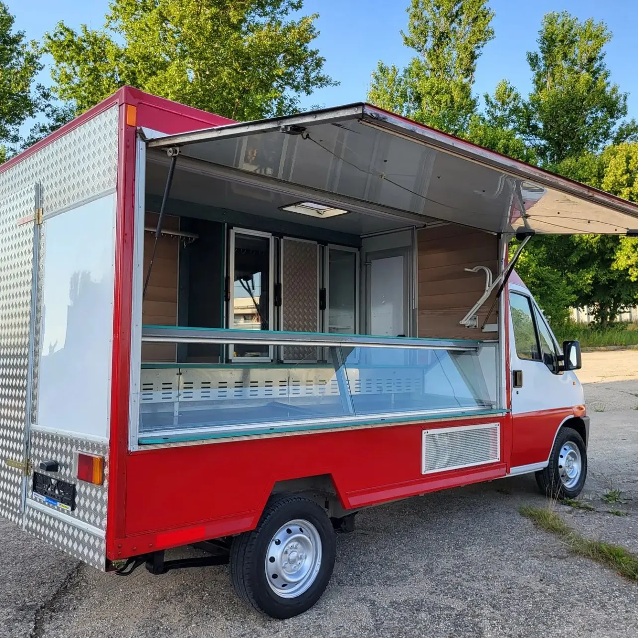 Buy Mobile Fully Equipped Pizza Ice Cream Coffee Shop Food Truck With Full Kitchen Hot Dog Food Vending Cart Trailer For Sale
