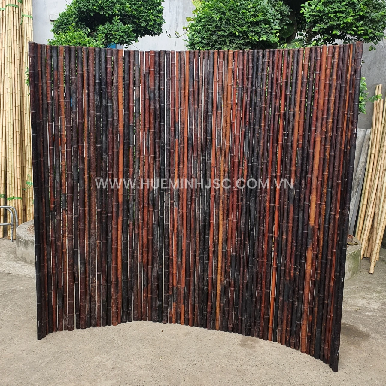 Лидер продаж высококачественный вьетнамский Копченый бамбуковый скрученный экран для внутренних и наружных ограждений