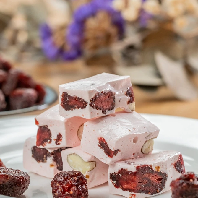High Quality Low-Sugar Wholesale Candy Spices & Herbs Strawberry Almond Nougat