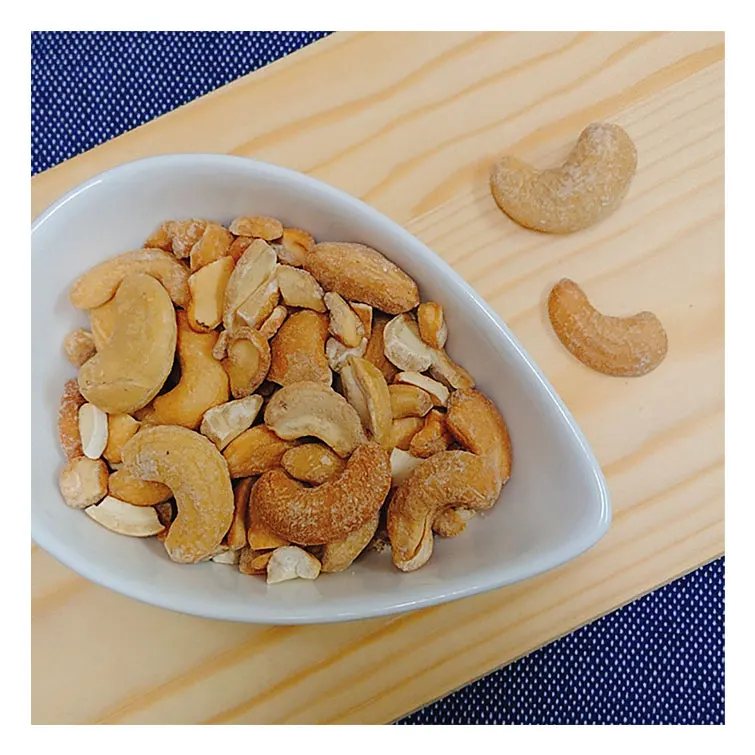 Hot Selling Prices Pistachio Mild Savoriness Well Rounded Dashi Salted Mix Dry Nuts