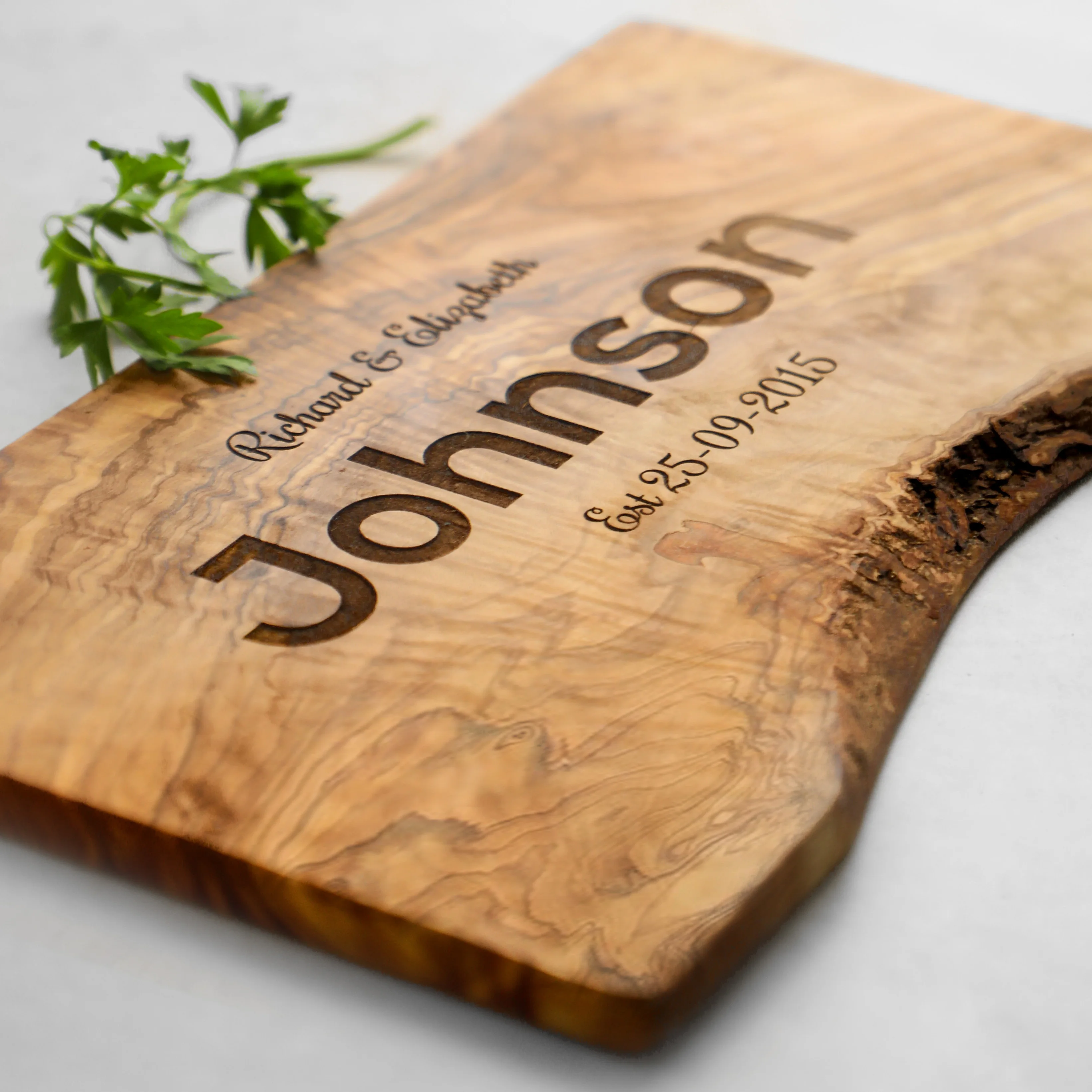 Hot Selling Handmade Wooden Rustic Cutting Board Kitchenware Olive Wood Boards Mediterranean Chopping Blocks Style Handcrafts