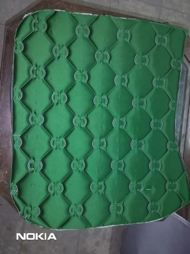 Golden Saddle Pad gold color cloth horse saddle pad attractive look good quality horse saddle pad jumping