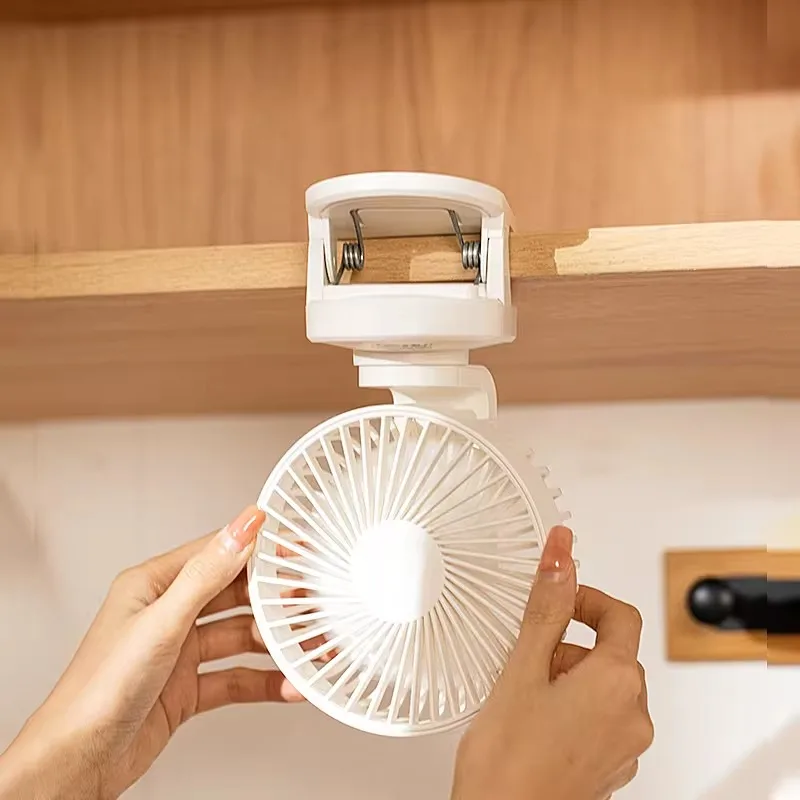 Hot Selling Adjust 5 Modes Natural Wind Large Capacity Hanging Convenient Electric Fan with Clip For Bathroom Kitchen Office