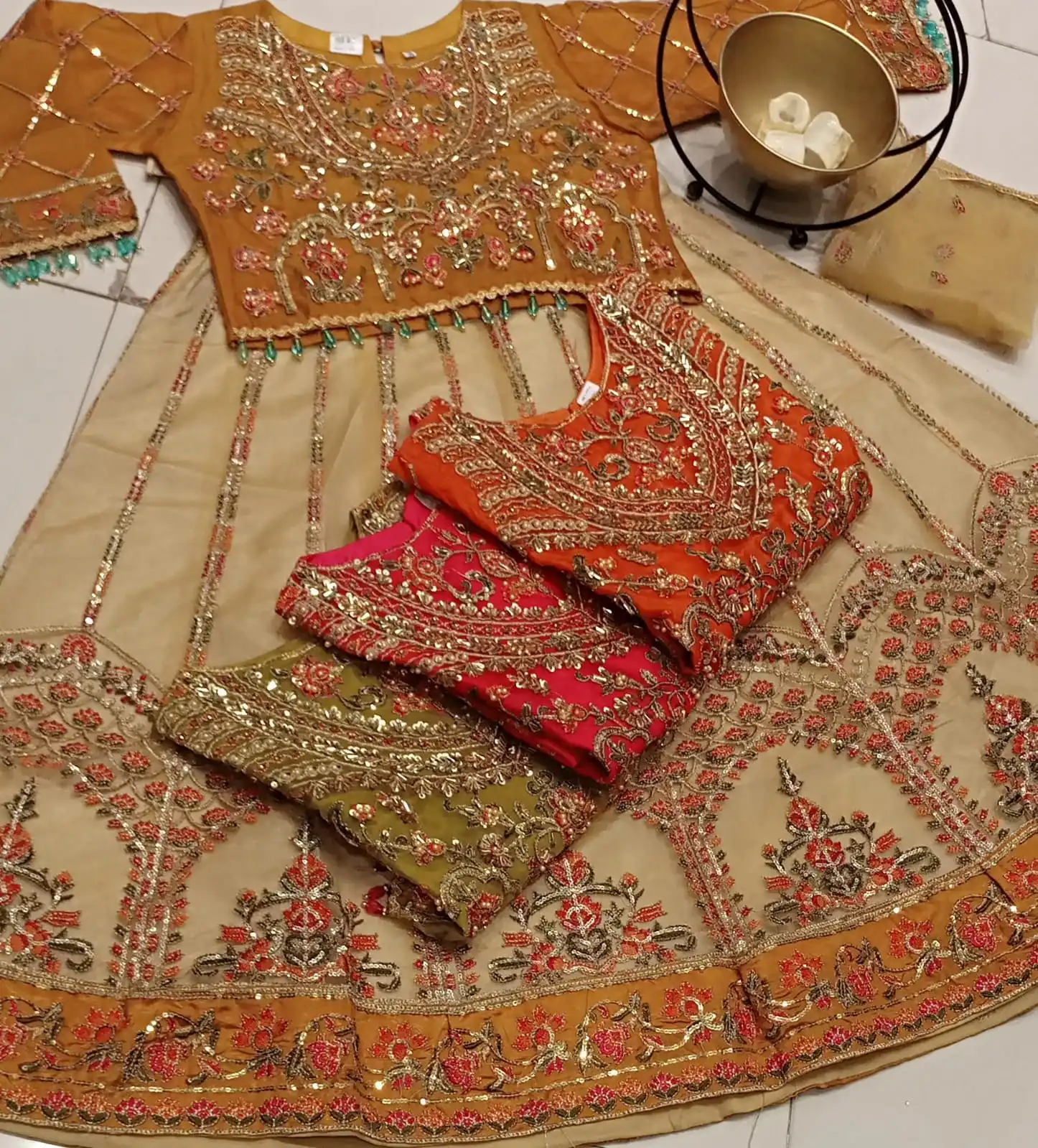 Modern Designer Indian Pakistani Kaftan Maxi Lahenga Sharara Gharara 3-Piece Suits Available Wholesale 50% Off! Dress