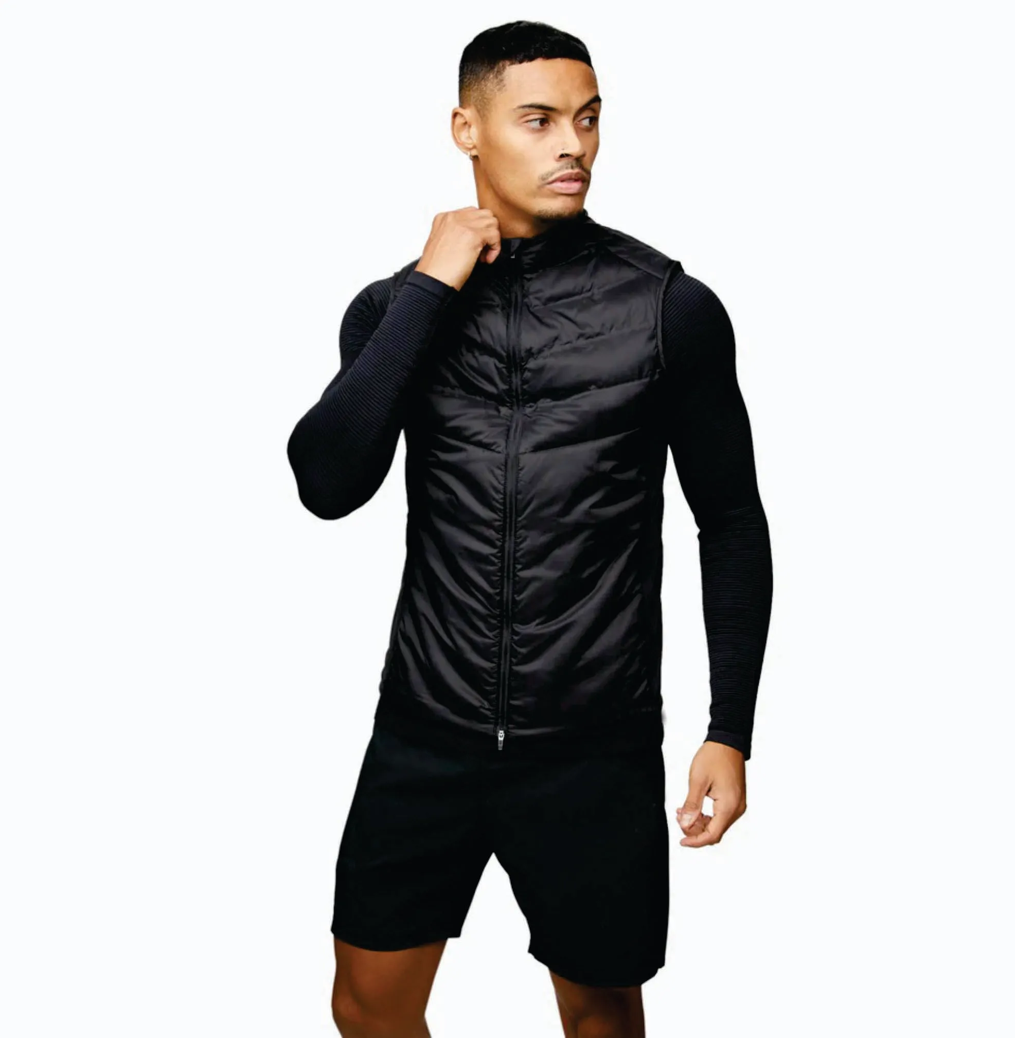 Sweat Proof 100% Polyester Lightweight Sleeveless Funnel Neck Full Zip Fundamental Gilet Black Mens Gilet