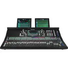 Alle  & nHeath SQ-7 48-channel Digital Mixer