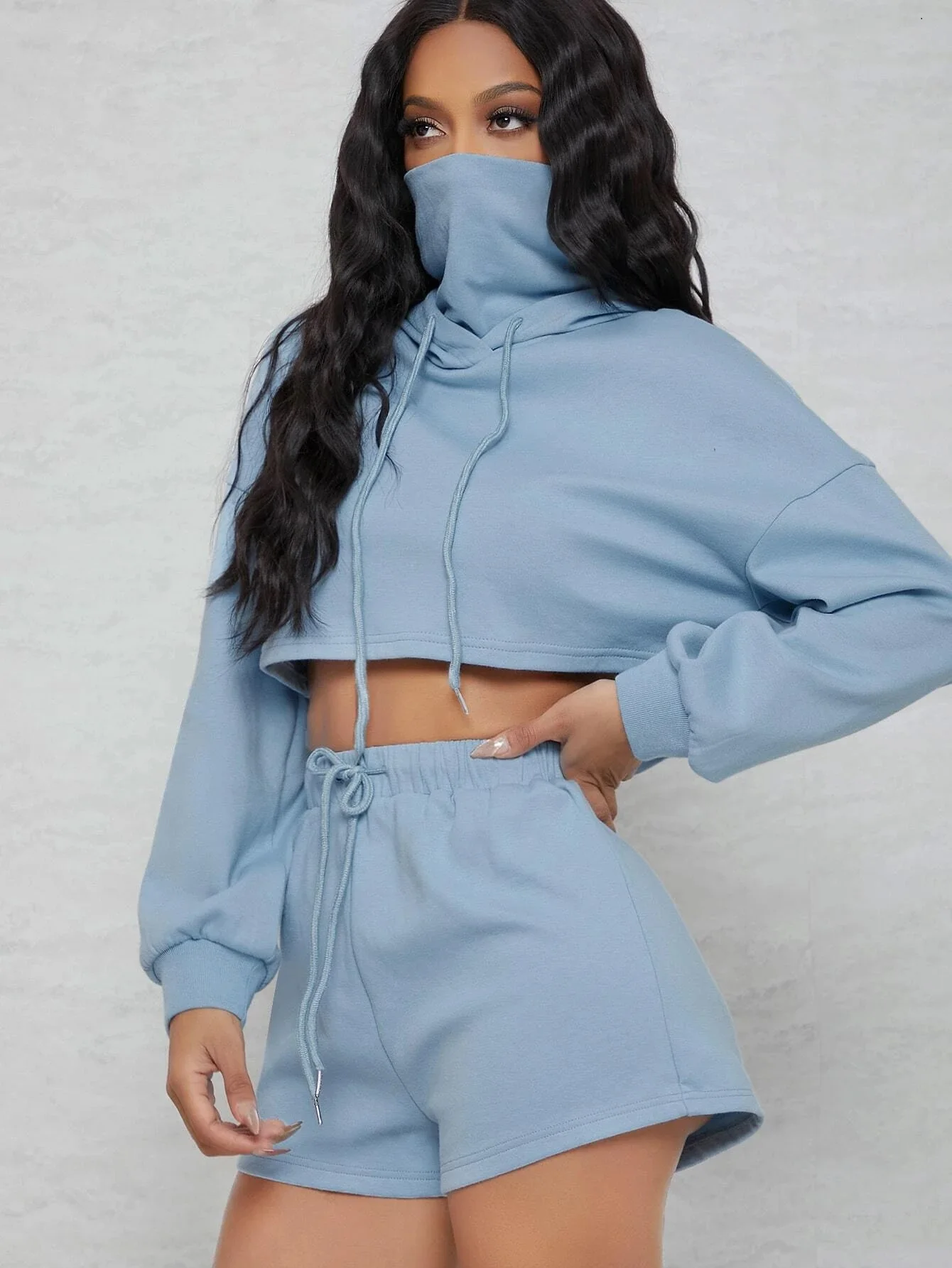 High Quality Custom Logo Cotton Long Sleeve Zip up White Crop Top Women Hoodie for Gym Clothing Casual Plain Shoulder