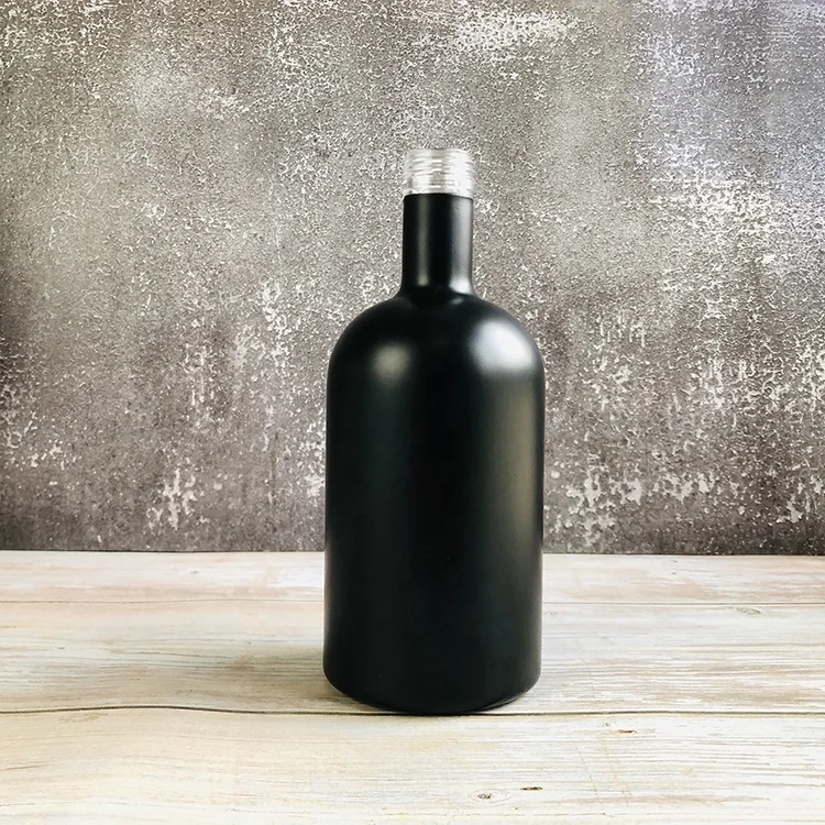 Matte Black 500ml 750ml Reusable Gin Vodka Rum Spirit Glass Bottle for Liquor