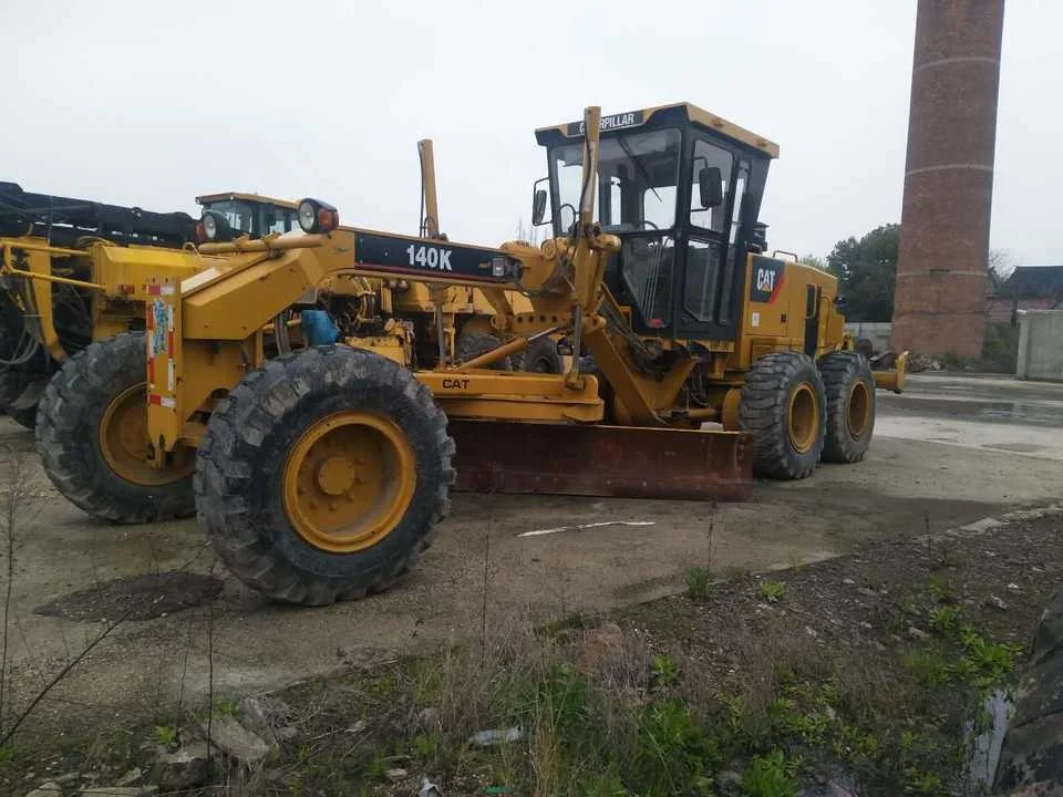 Good quality with cheap price earthmoving grader machine caterpillar machinery used cat caterpillar 140k motor grader for sale