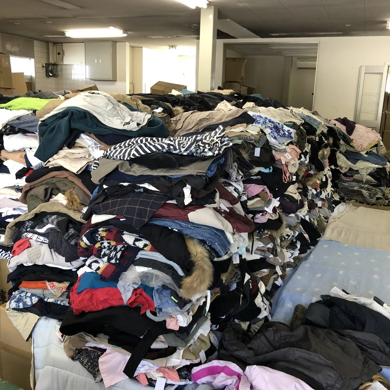 High Quality Brand First Hand Used Clothes Shirts for Men Trending