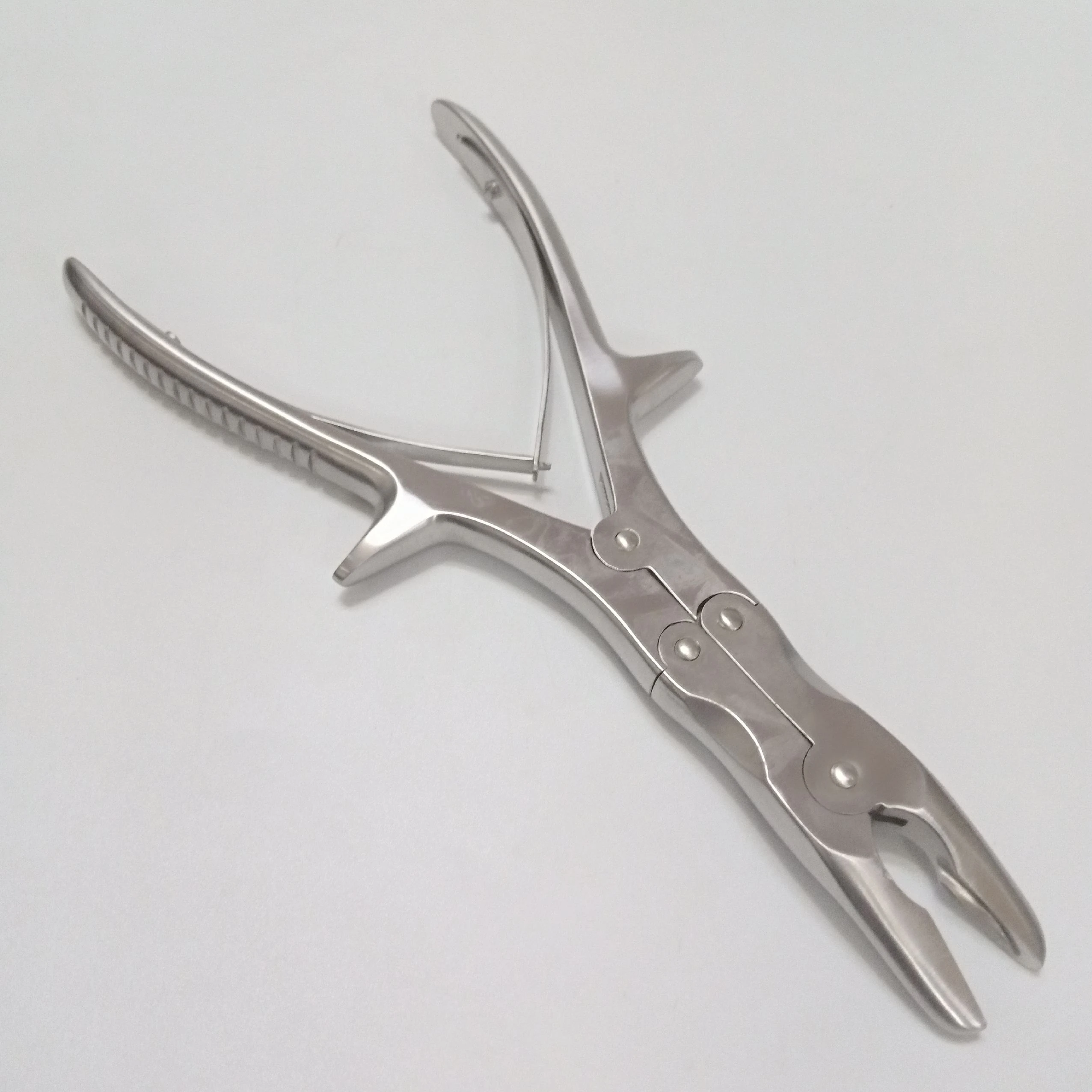 Professional High Quality Surgical Instruments Orthopaedic Double Compound Action Stainless Steel Luer Stille Bone Ronguer.