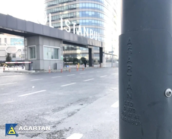 6 M Galvanized Camera Pole High Quality Double Head Durable Hot Sale Best Price Camera and Electric Pole