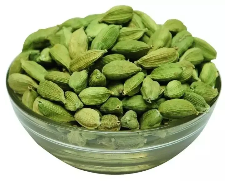 Factory price supply of green cardamom 100% natural importers of spices cost effective dry