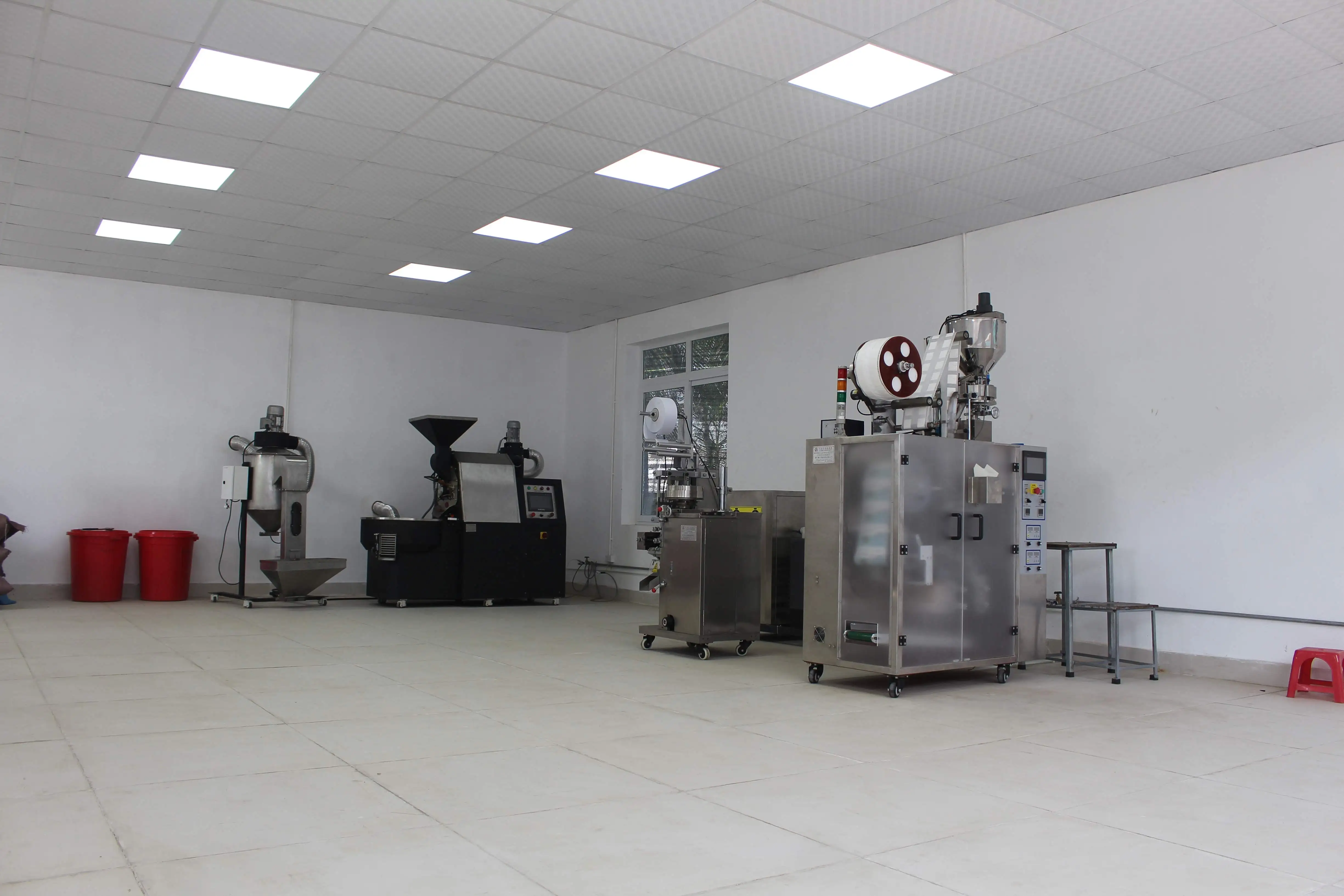 Best Selling High Quality Premium Robusta Coffee Vietnam 100% Robusta Whole coffee beans 500g