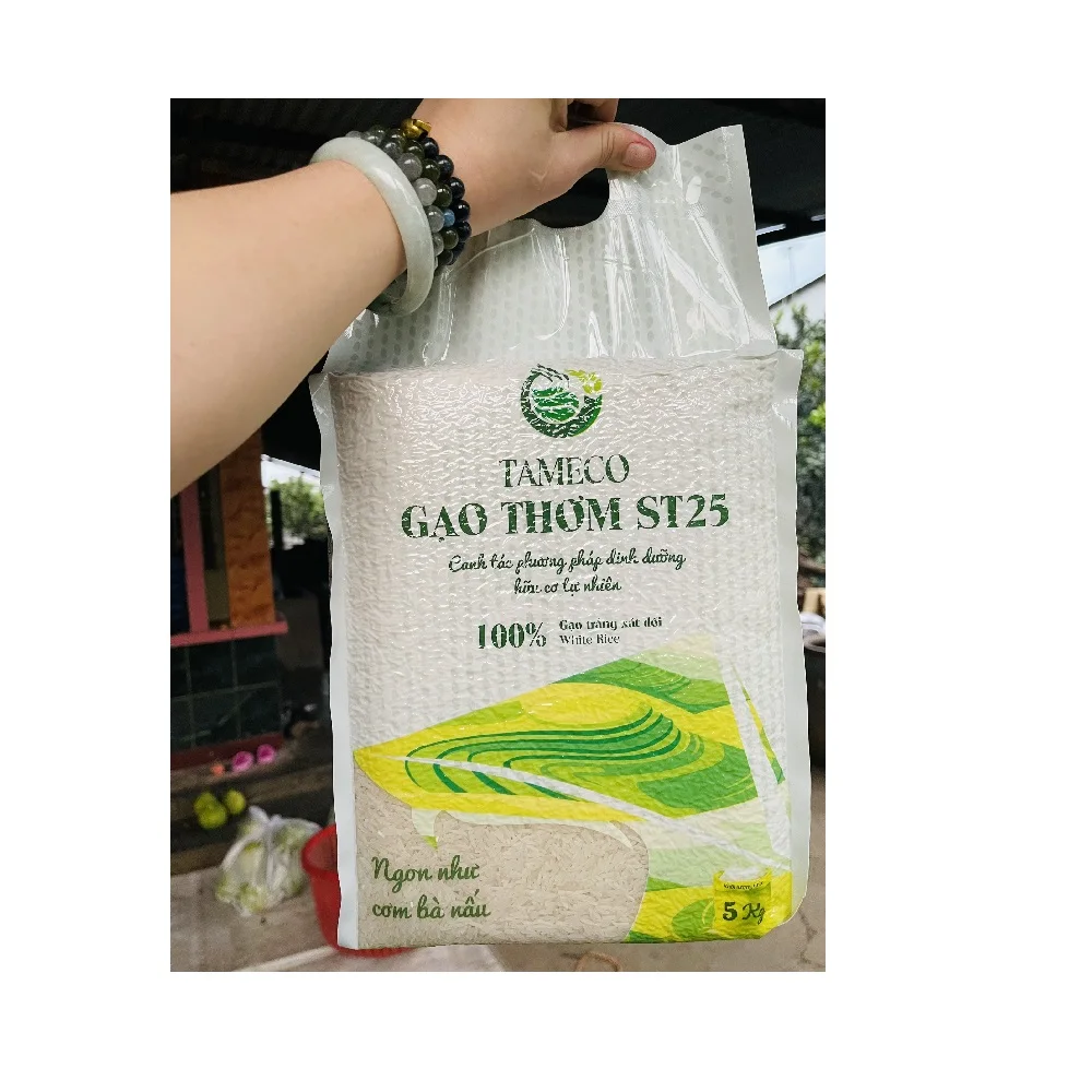 Soft life package medium type 6 months shelf texture color bag package rice bag ST25 White Rice from Vietnam