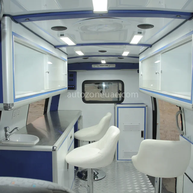 High Quality Brand New Mobile Laboratory Vehicle Diesel Fuel Mobile Food Testing Laboratory Van Manual Transmission Ambulance