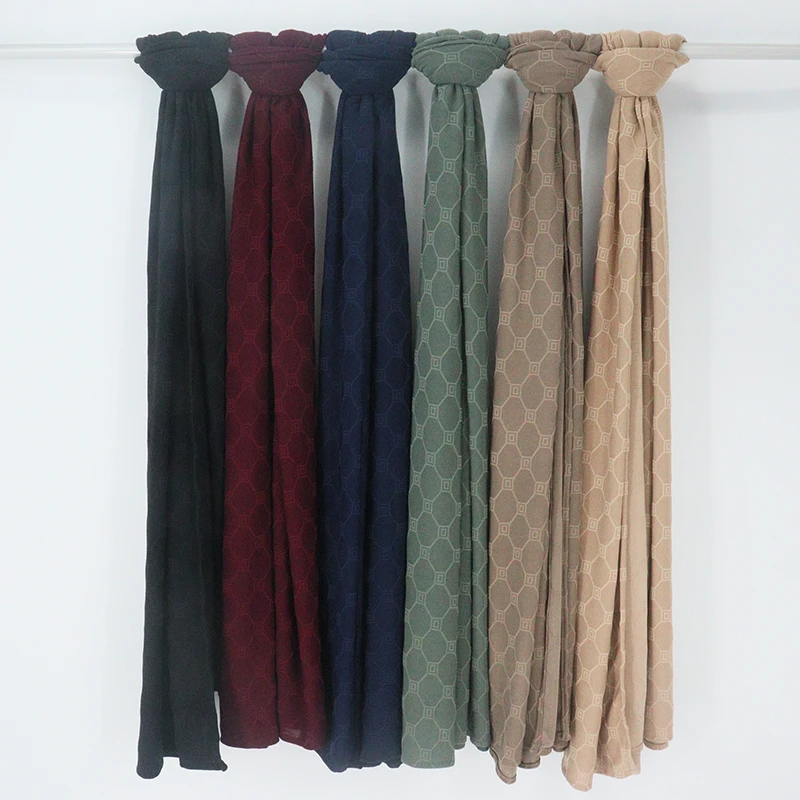 Сдержанный Модный Эластичный хиджаб мусульманские женские текстурированные шарфы из джерси с логотипом шали жаккардовыми шарфами ручной работы