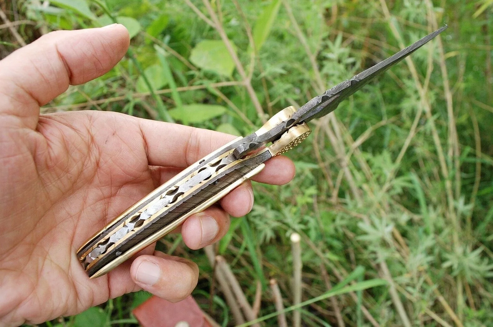 Damascus Steel Folding Knife Outdoor Pocket Kitchen Knives with Leather Sheath Wholesale