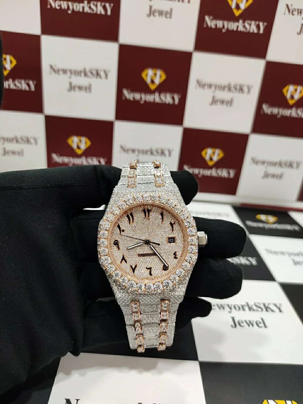 Latest Design Luxury Customize Stainless Steel VVS Moissanite Diamond Micro Setting Iced Out Hip Hop Wrist Watch For Women