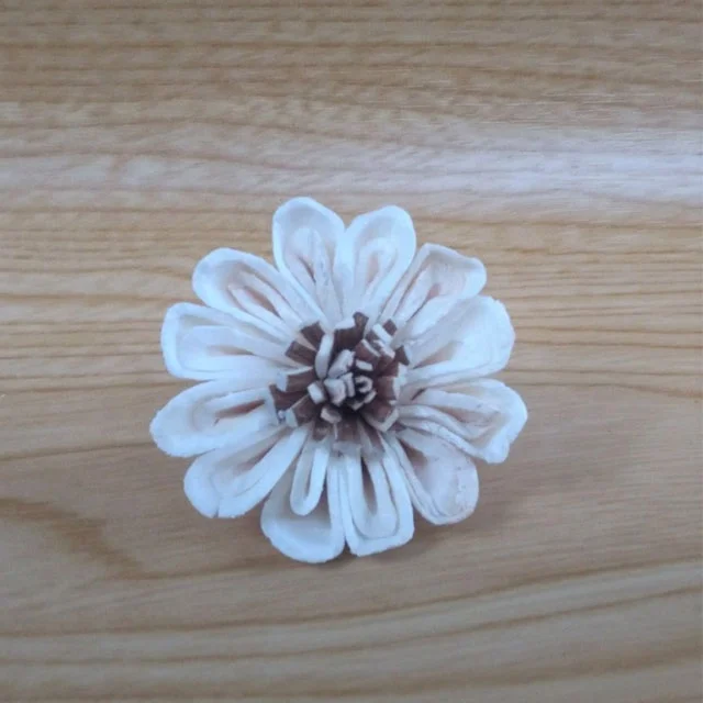 Sunflowers Sola Wood Artificial Flowers Wholesale Handicraft Home Decor Decoration Thailand Reed Diffuser