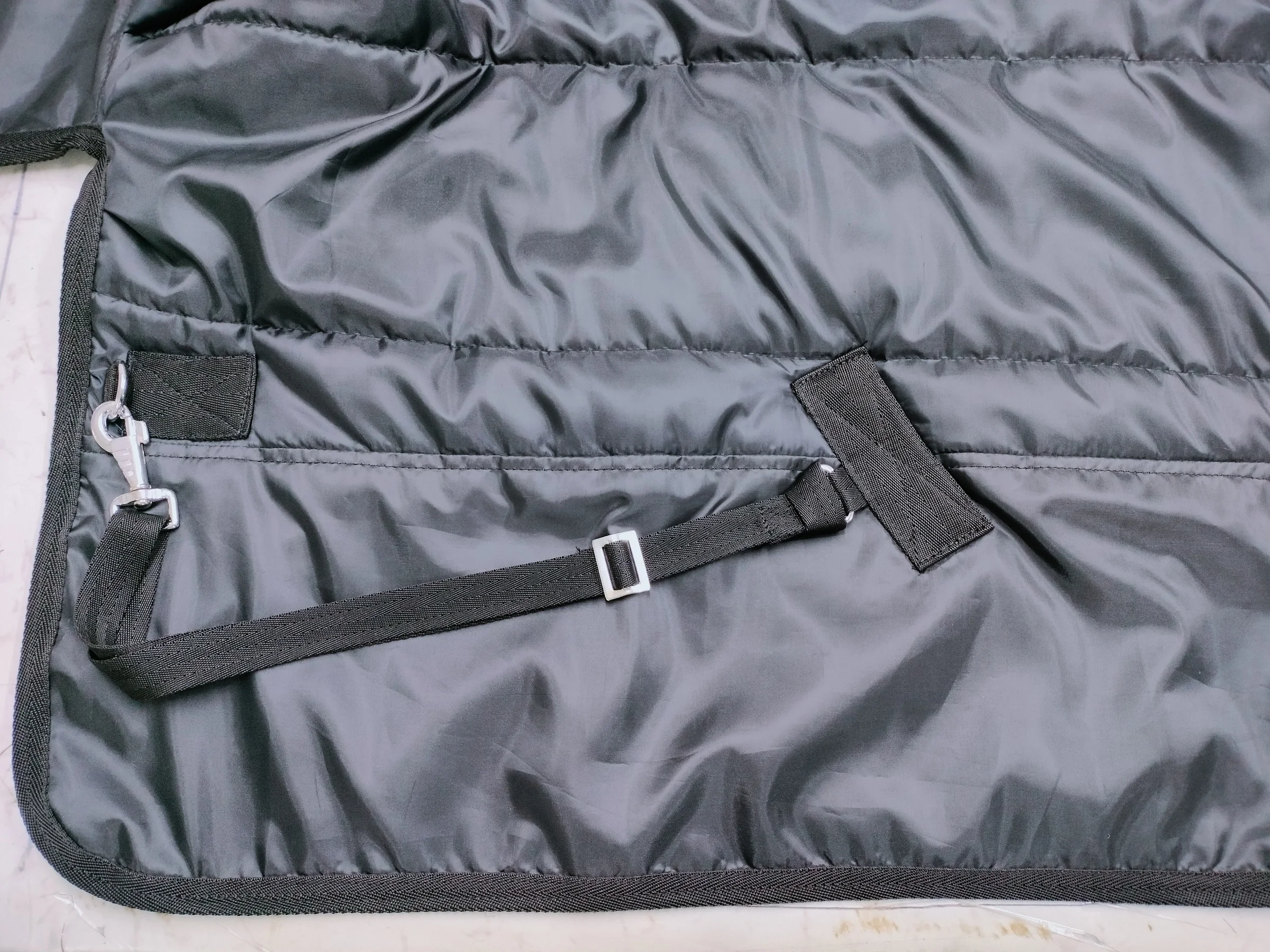 HIGH QUALITY WINTER HORSE BLANKET HIGH QUALITY 600/1200/1680 DENIER WATERPROOF FABRIC 300 GSM POLLYFILL ASSORTED COLORS