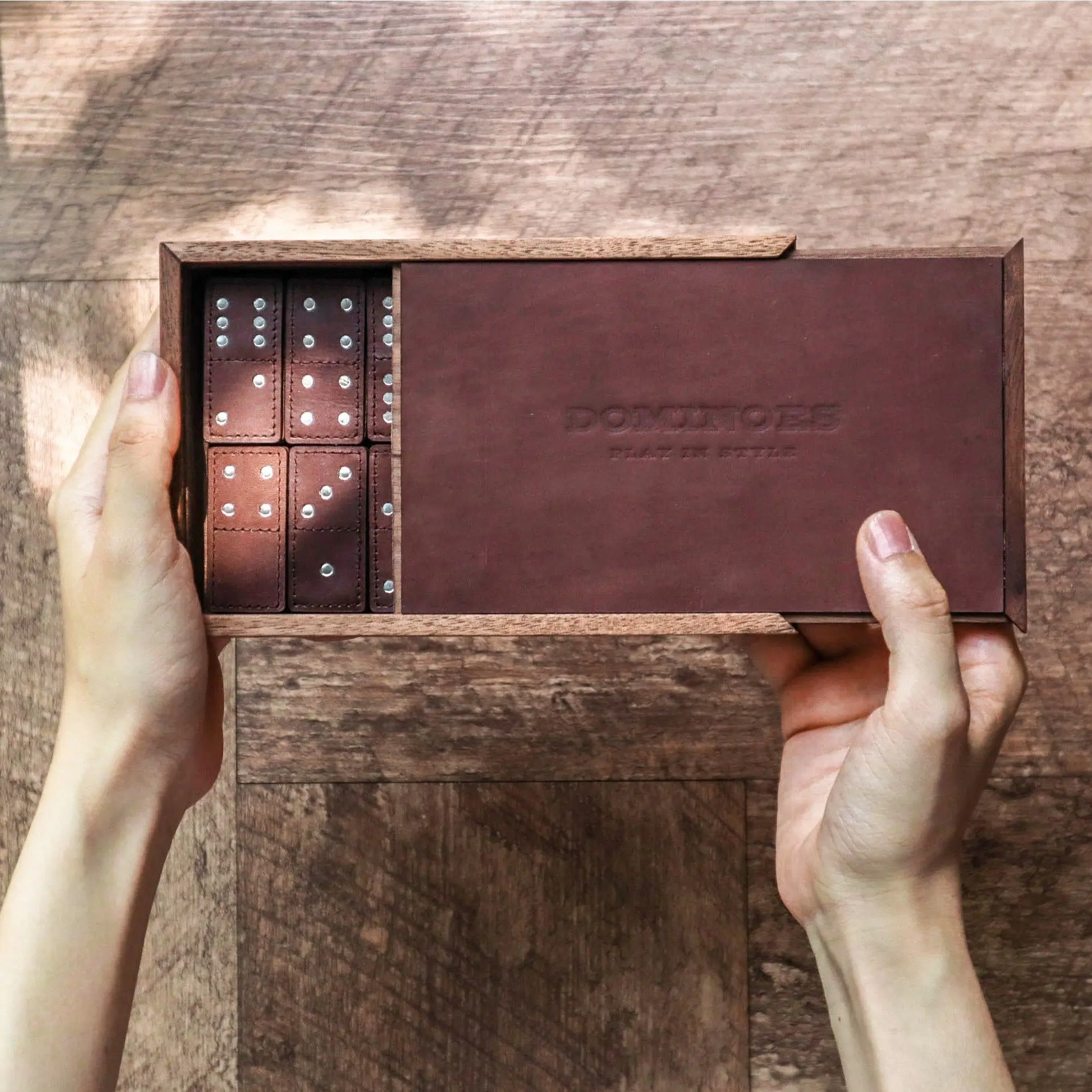 Vietnamese High Quality Wooden Domino Chess Box at The Best Price/Educational Toy for Kids/Adult