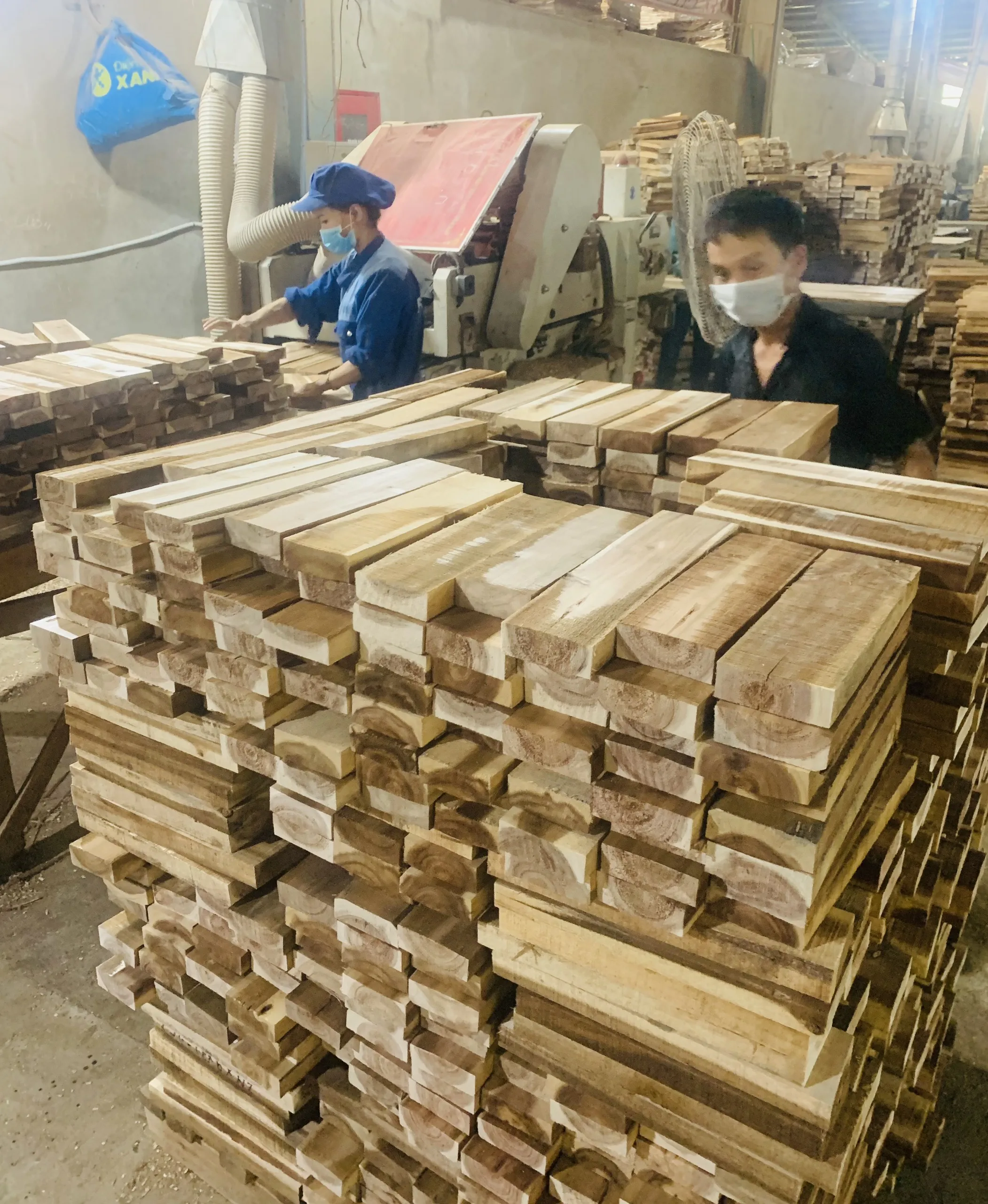 Горячая распродажа вьетнамская деревянная шарнирная панель из акации