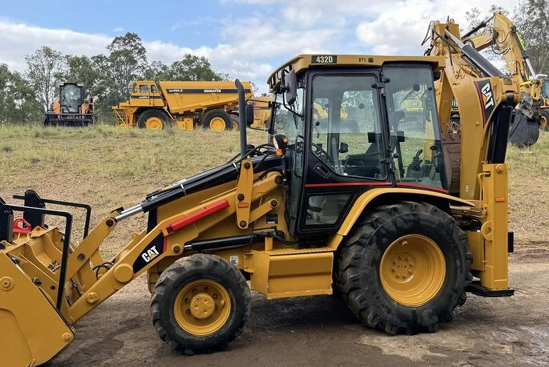 Доступный экскаватор-погрузчик CAT 432D новый сельскохозяйственный дешевый гусеничный тракторы
