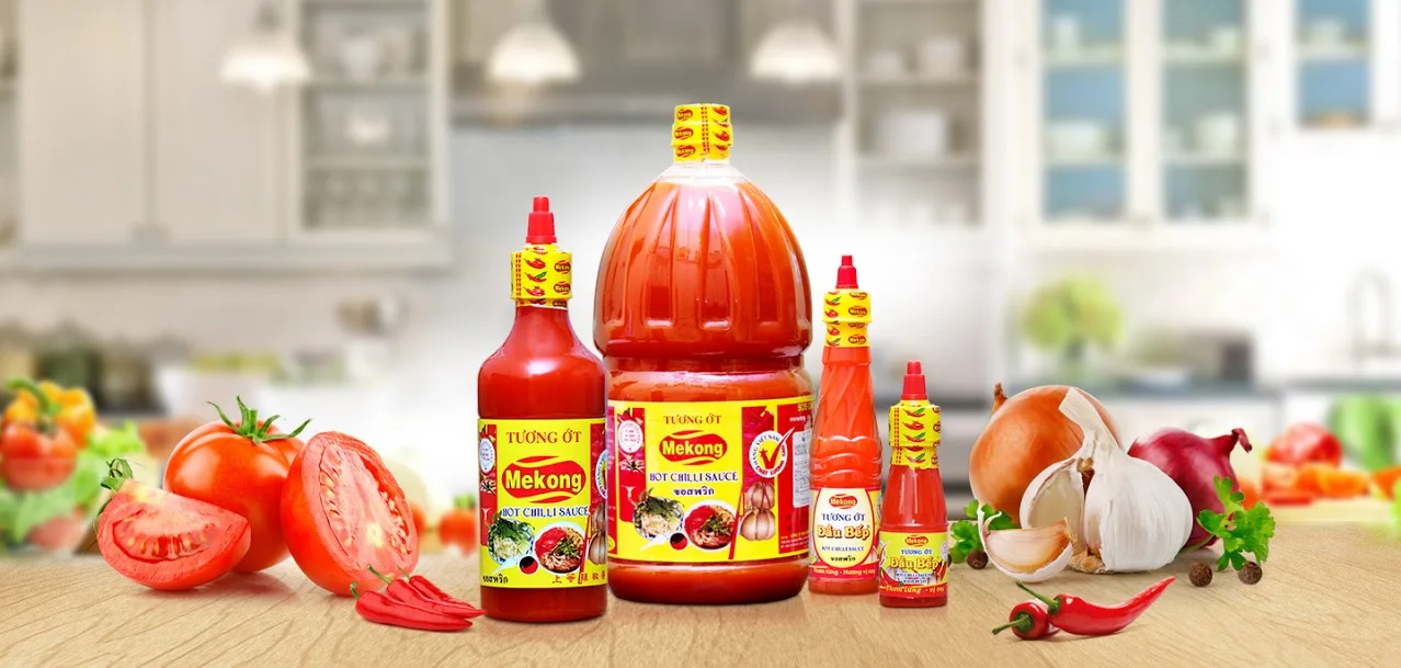 Seasonings & Condiments - Convenient Mekong Chilli Sauce in Sachet 10g Fresh Spicy Garlic Chili Paste Natural spicy sauce price