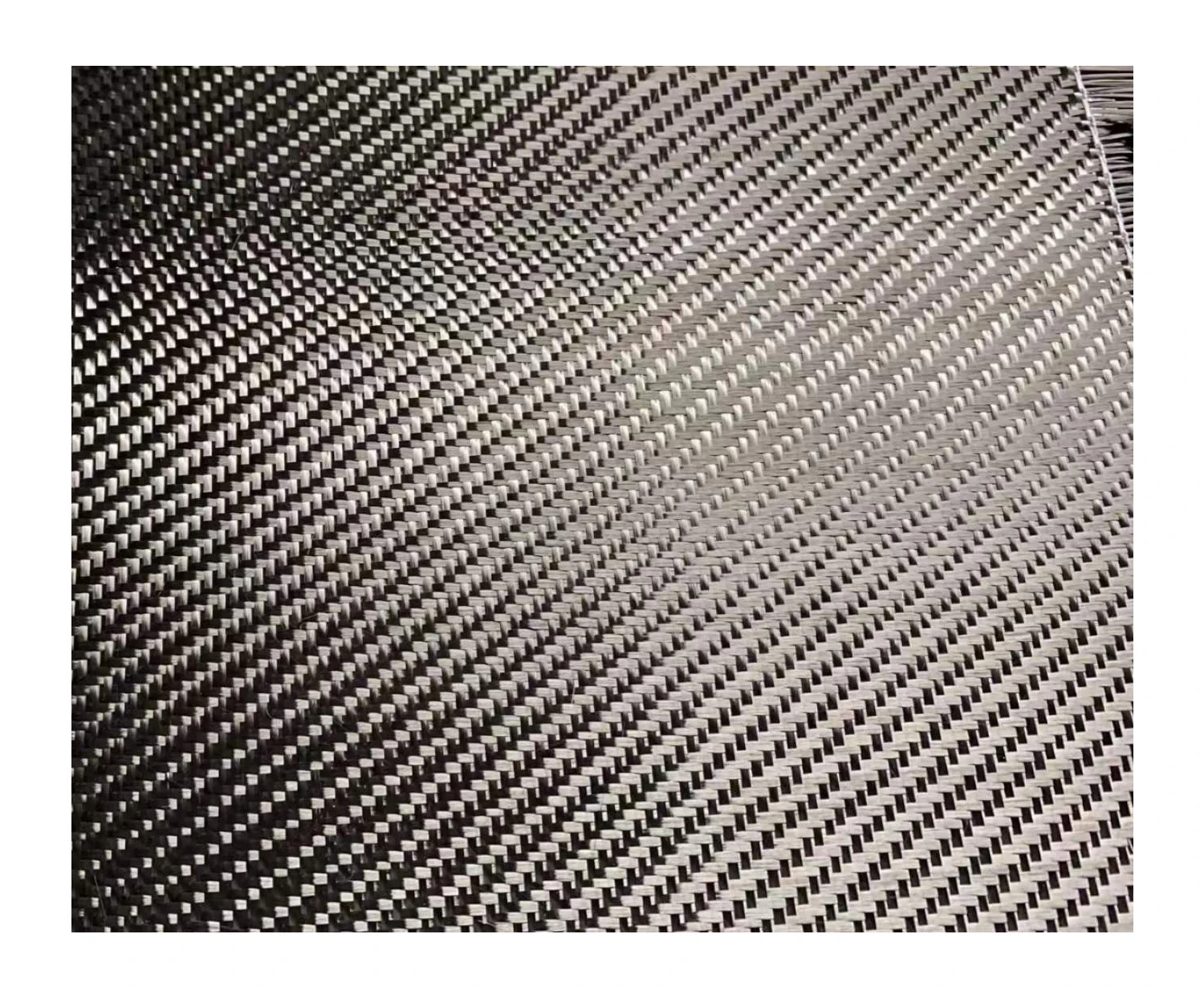 200g 3k Twill углеродное волокно тканый материал для спорта и авиационной промышленности
