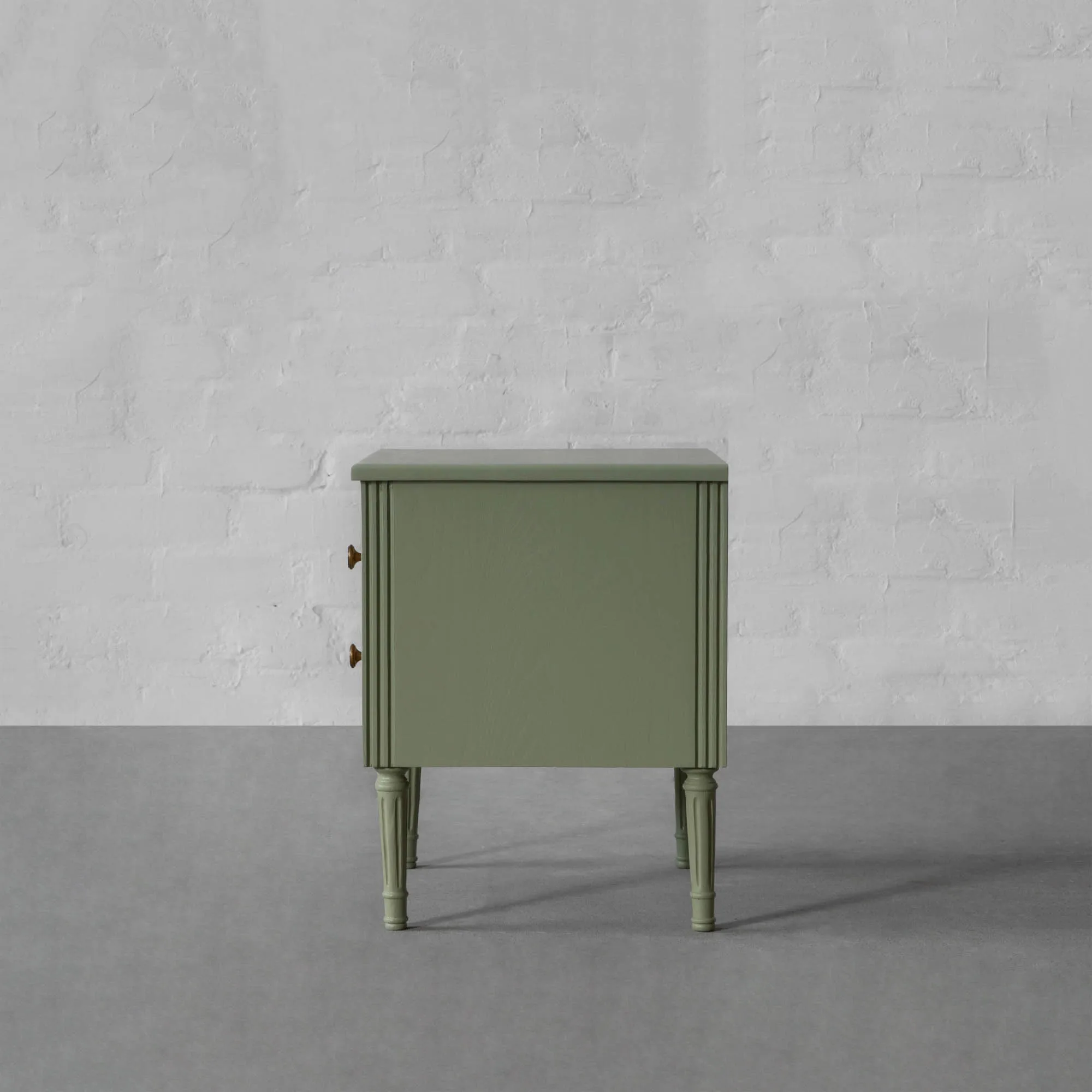 Kusum Art Customizable Solid Wood and Iron Cabinet for Furniture for Living Room Hall Laundry in Hotels and Restaurants