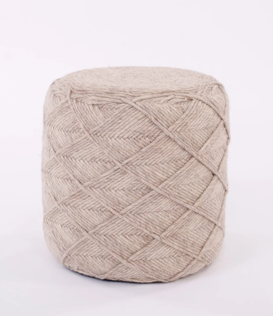 Latest trending home decor eco-friendly easy moving washable round poufs Jute Polyester stool round pouf modern ottoman poufs