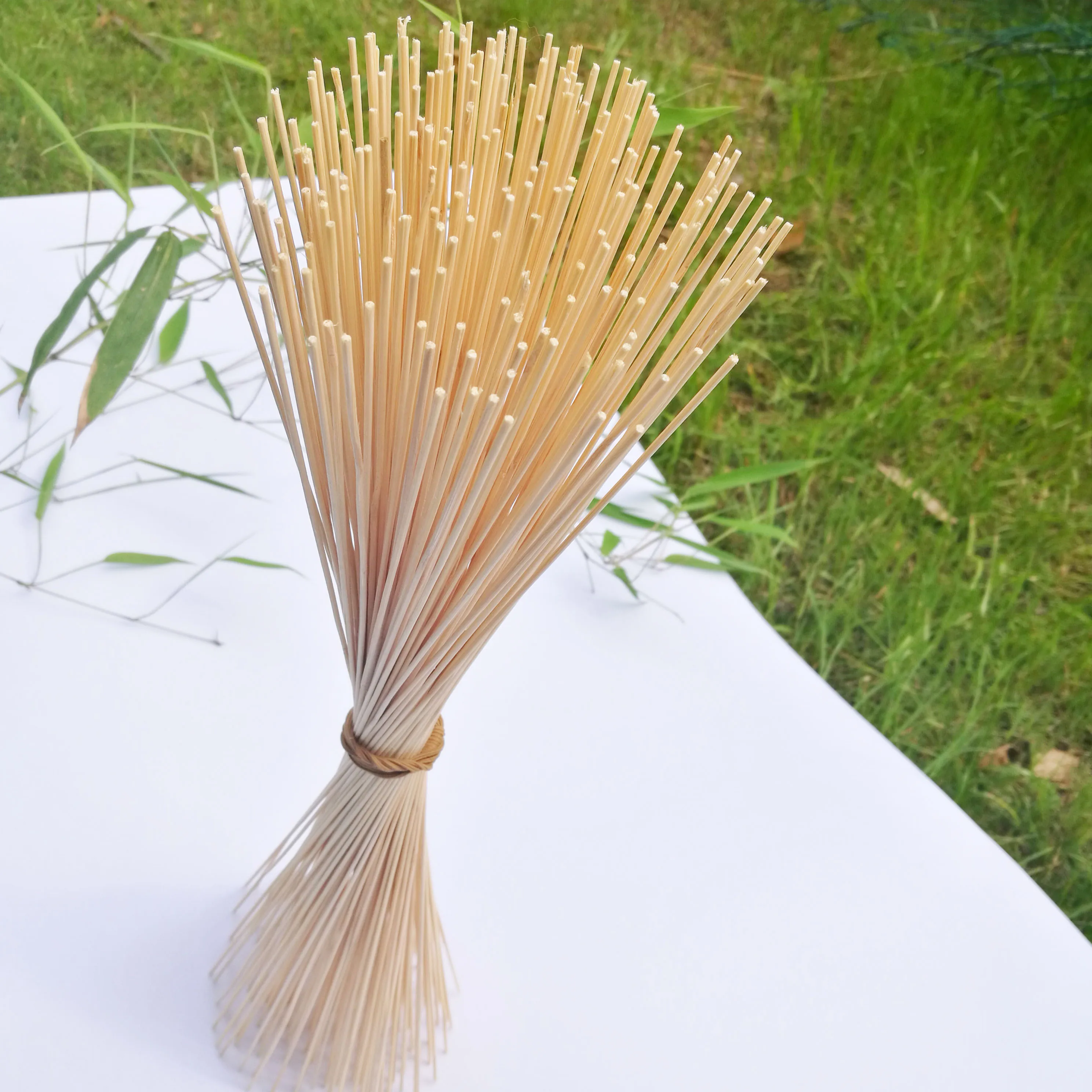 Bamboo joss stick bleached top quality incense burner agarbatti sticks big quantity wholesale ready to export