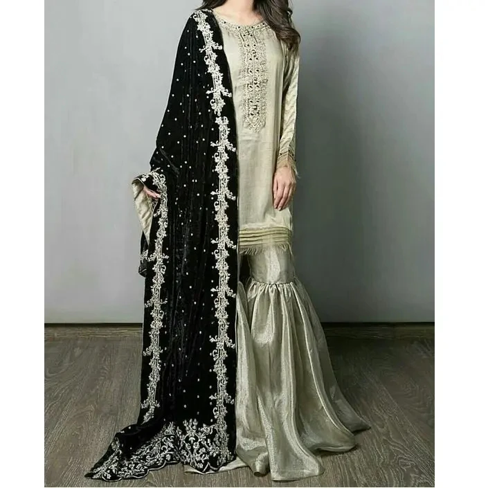 Pakistan and Indian Shalwar Kameez suits Lawn fabric formal wears Creation Lawn 3 piece suits Party-Wedding Wear for women 2024