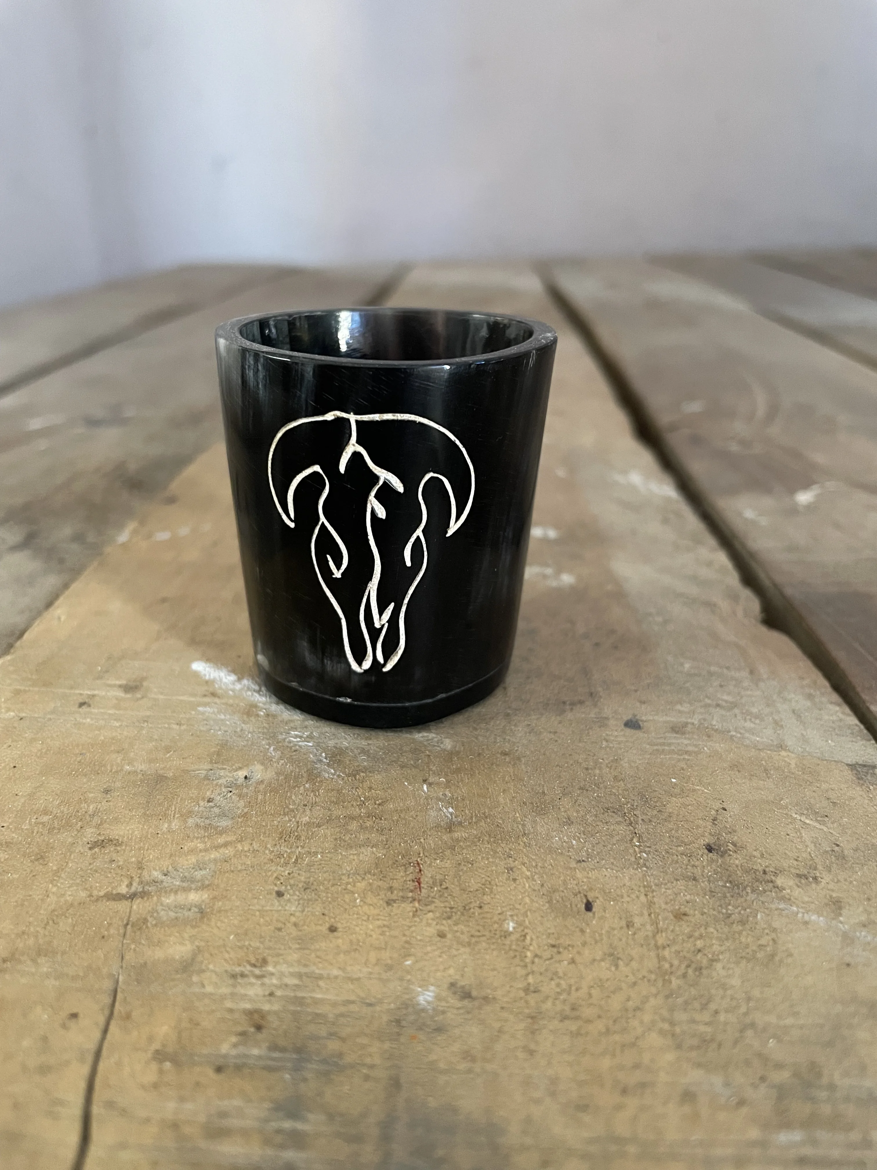 Natural Buffalo Horn Shot Glass OX/Buffalo Love Style Handcrafted Whiskey & Beer Drinkware by Agate Glass Manufacturer Exporter